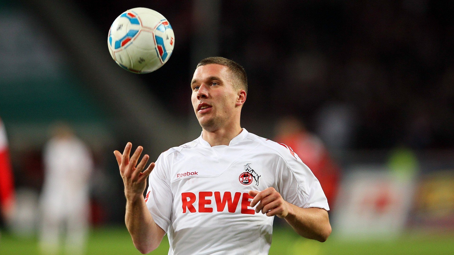 【攻防平衡】青少年如何训练攻防一体的技巧？，青少年攻击行为预防的策略