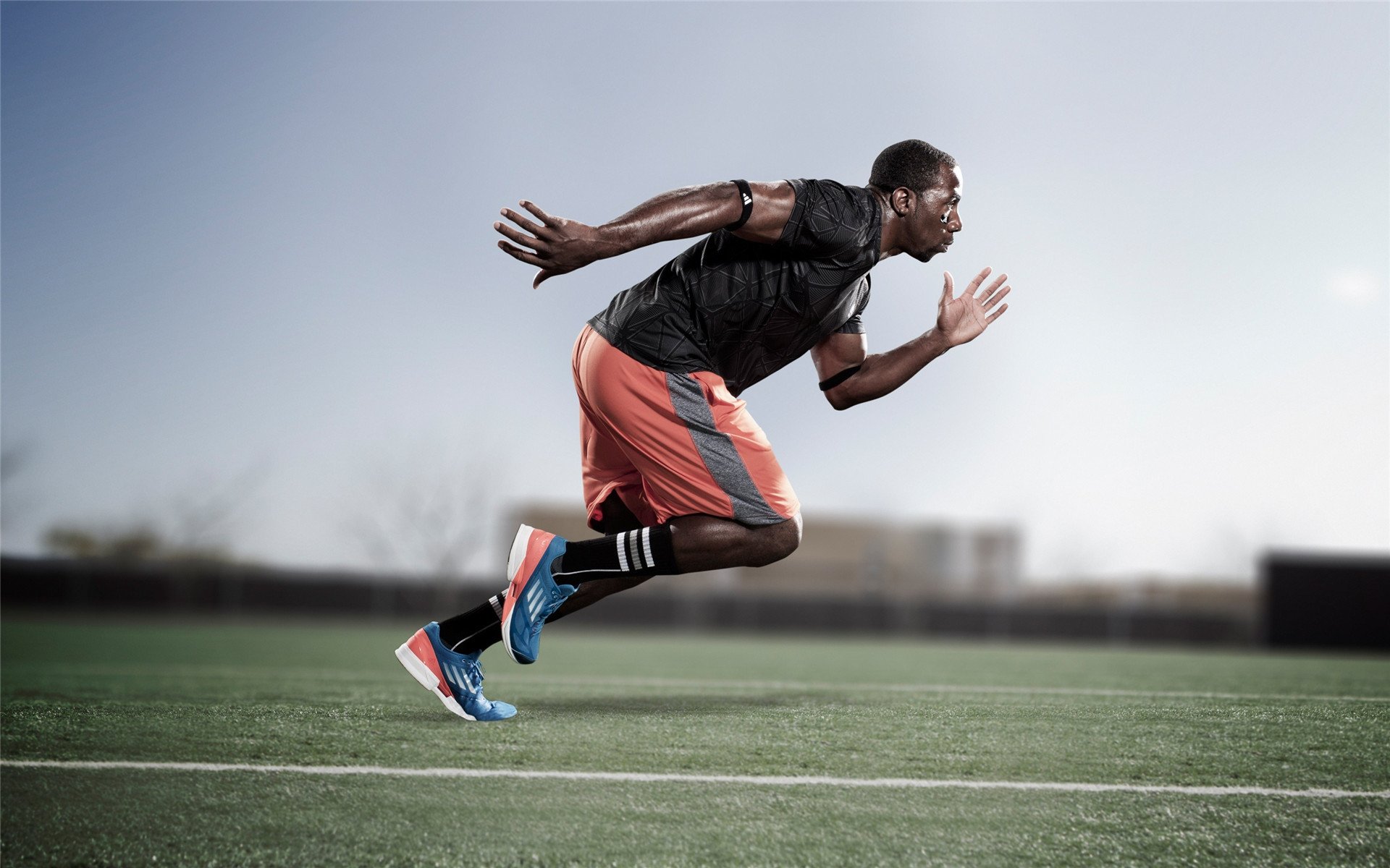 kaiyun sports-快船核心受伤比赛悬念升级，快船双核是谁